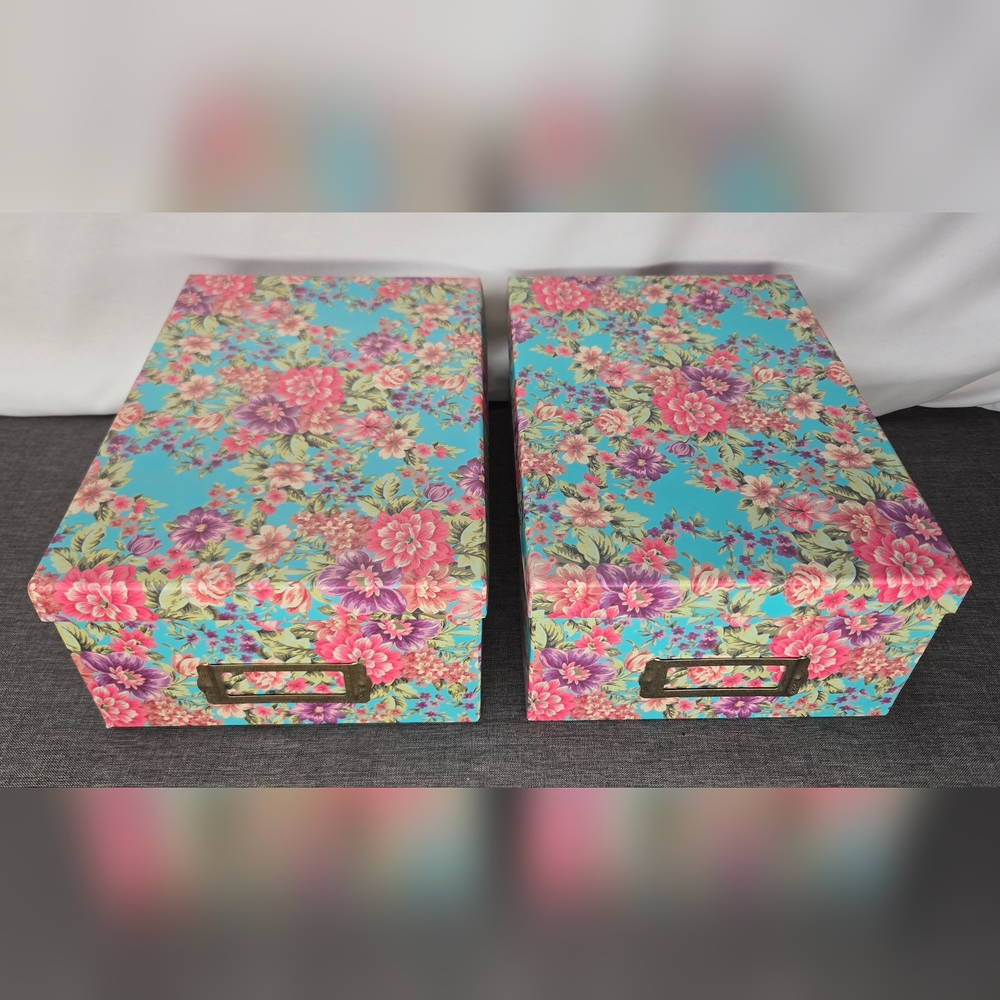 2015 The Paper Studio Chic Elegant Floral Storage Box with Metal Label Holder
